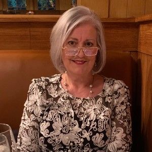 Meet your Posher, Pamela